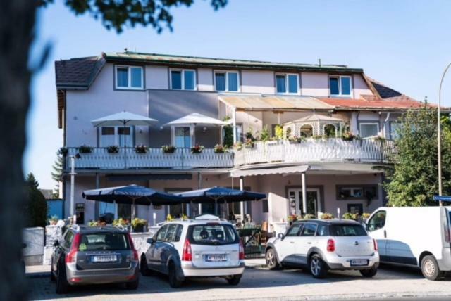Pension & Restaurant La Amalia Bad Sauerbrunn Exterior foto