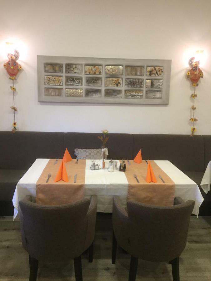 Pension & Restaurant La Amalia Bad Sauerbrunn Exterior foto
